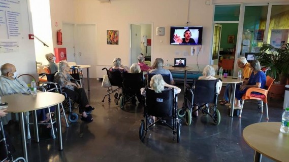 Εβδομαδιαία συνάντηση με τον Νότη και την Κωνσταντίνα από το Θάλλω!