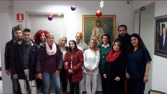 Η τοπική κοινωνία δίπλα στους ανθρώπους της τρίτης ηλικίας